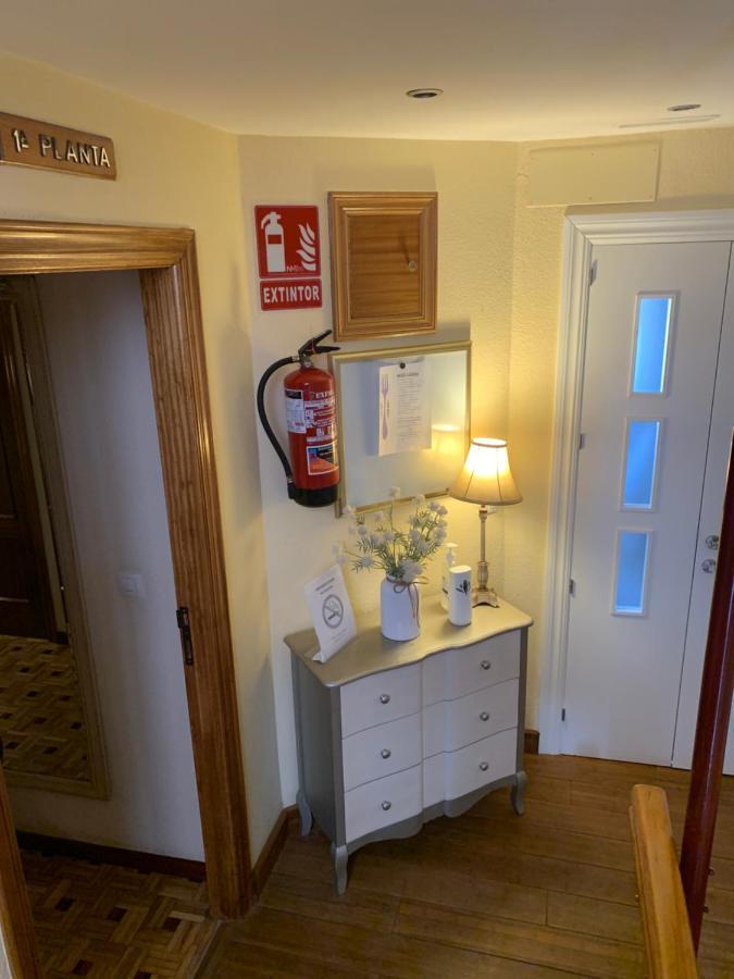 Hostal Docar Лерма Екстер'єр фото