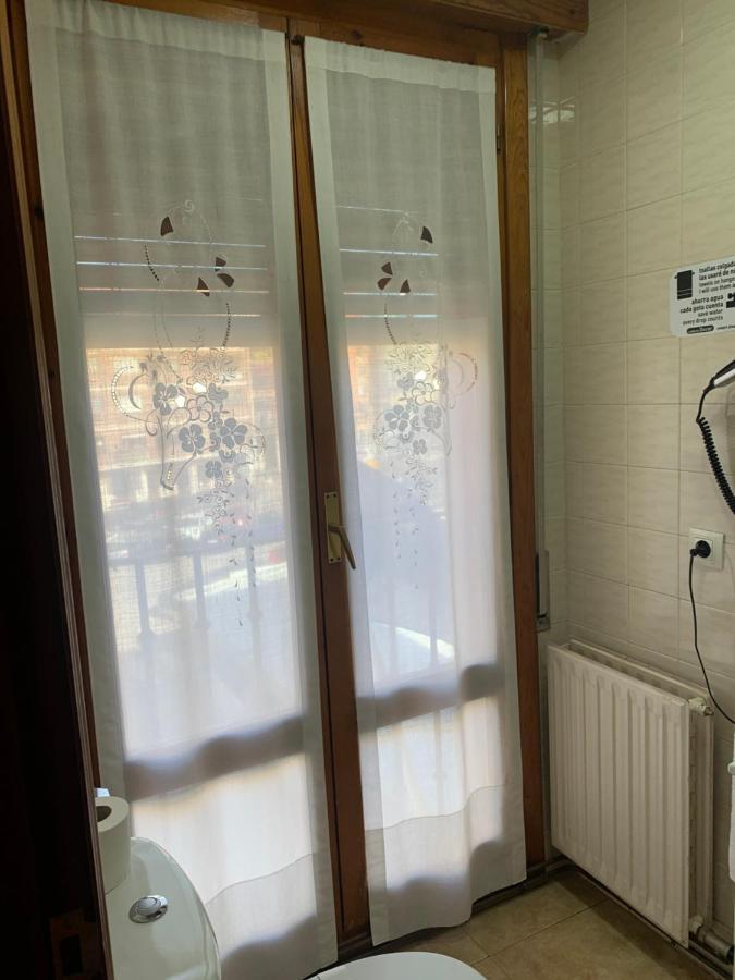 Hostal Docar Лерма Екстер'єр фото