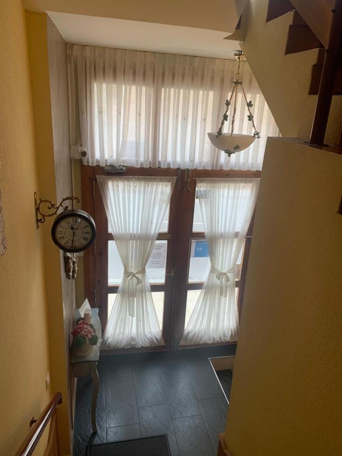 Hostal Docar Лерма Екстер'єр фото