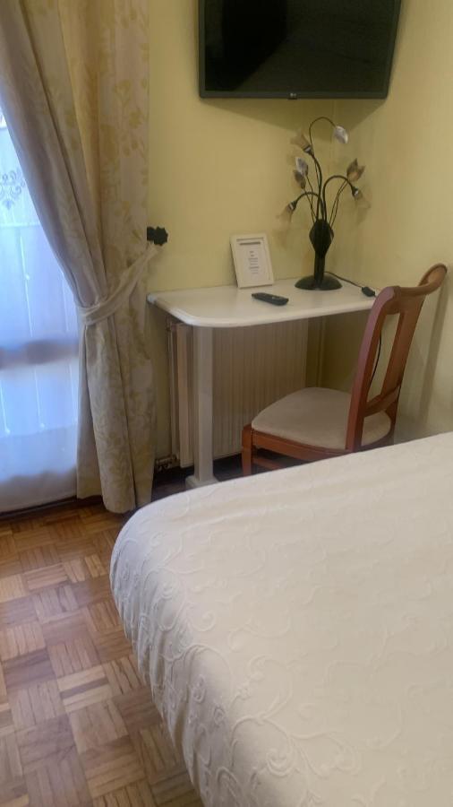 Hostal Docar Лерма Екстер'єр фото