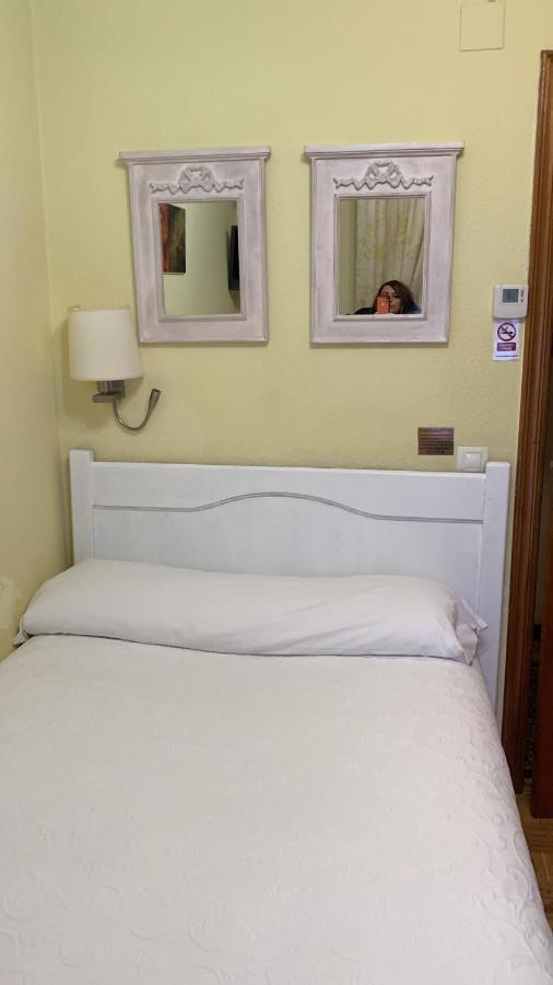 Hostal Docar Лерма Екстер'єр фото