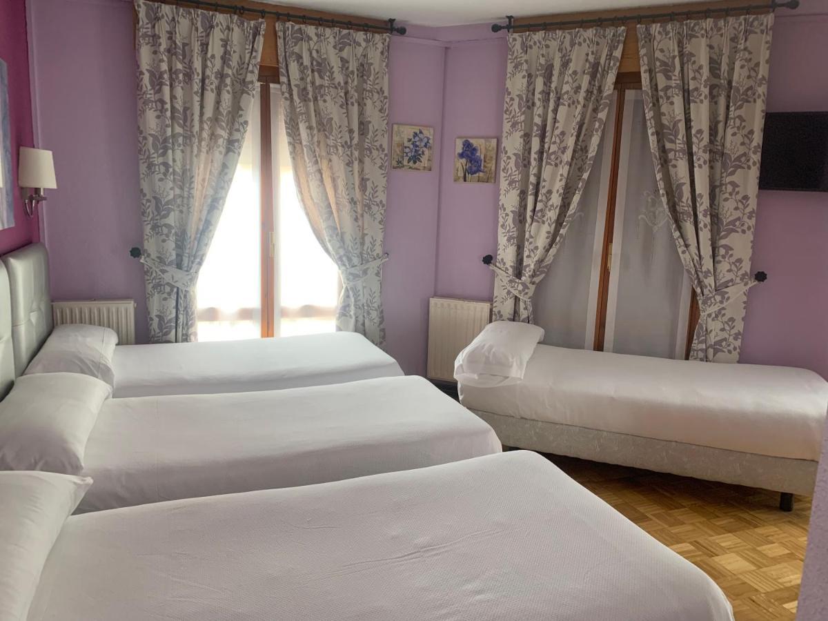 Hostal Docar Лерма Екстер'єр фото