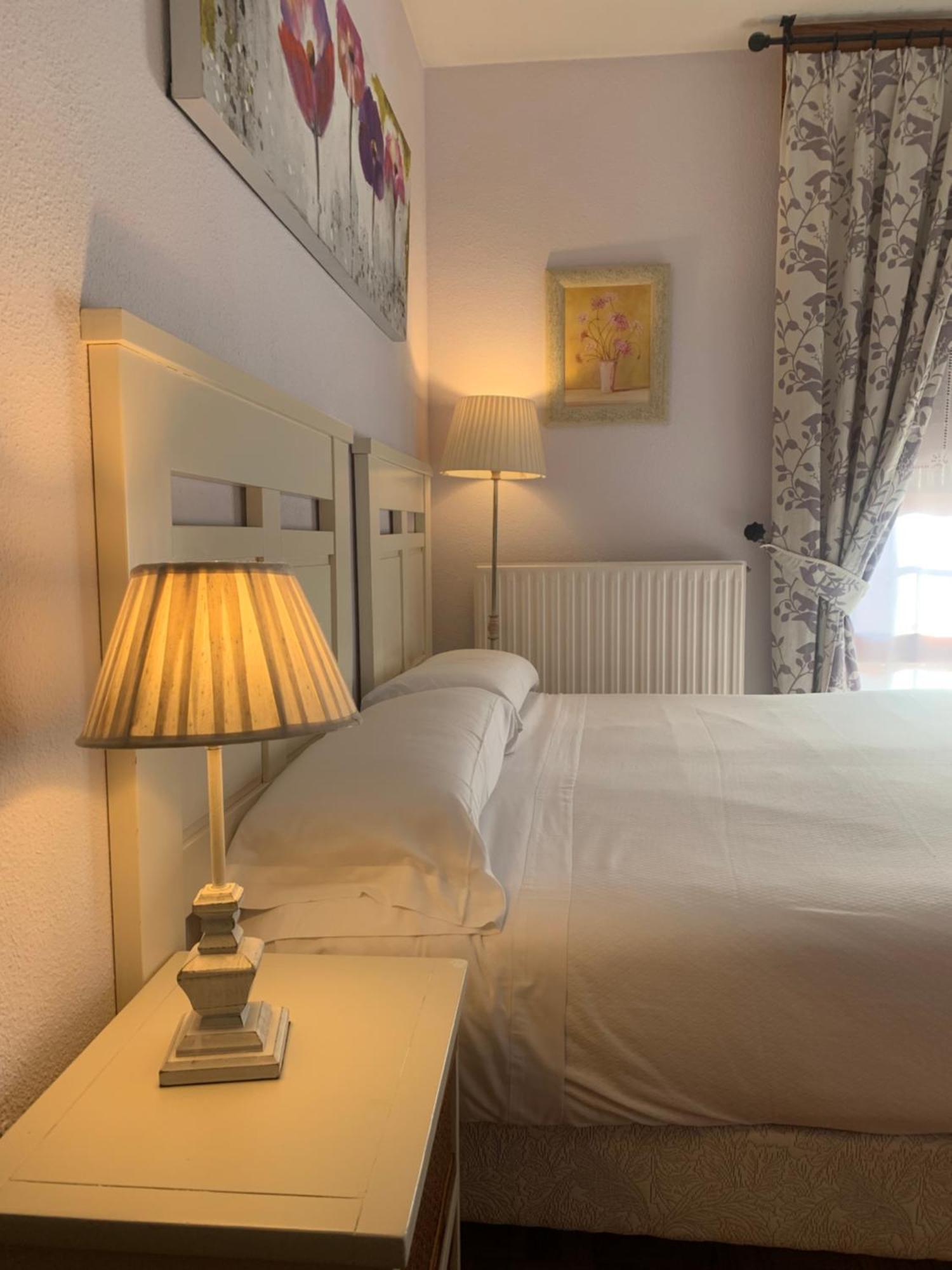 Hostal Docar Лерма Екстер'єр фото